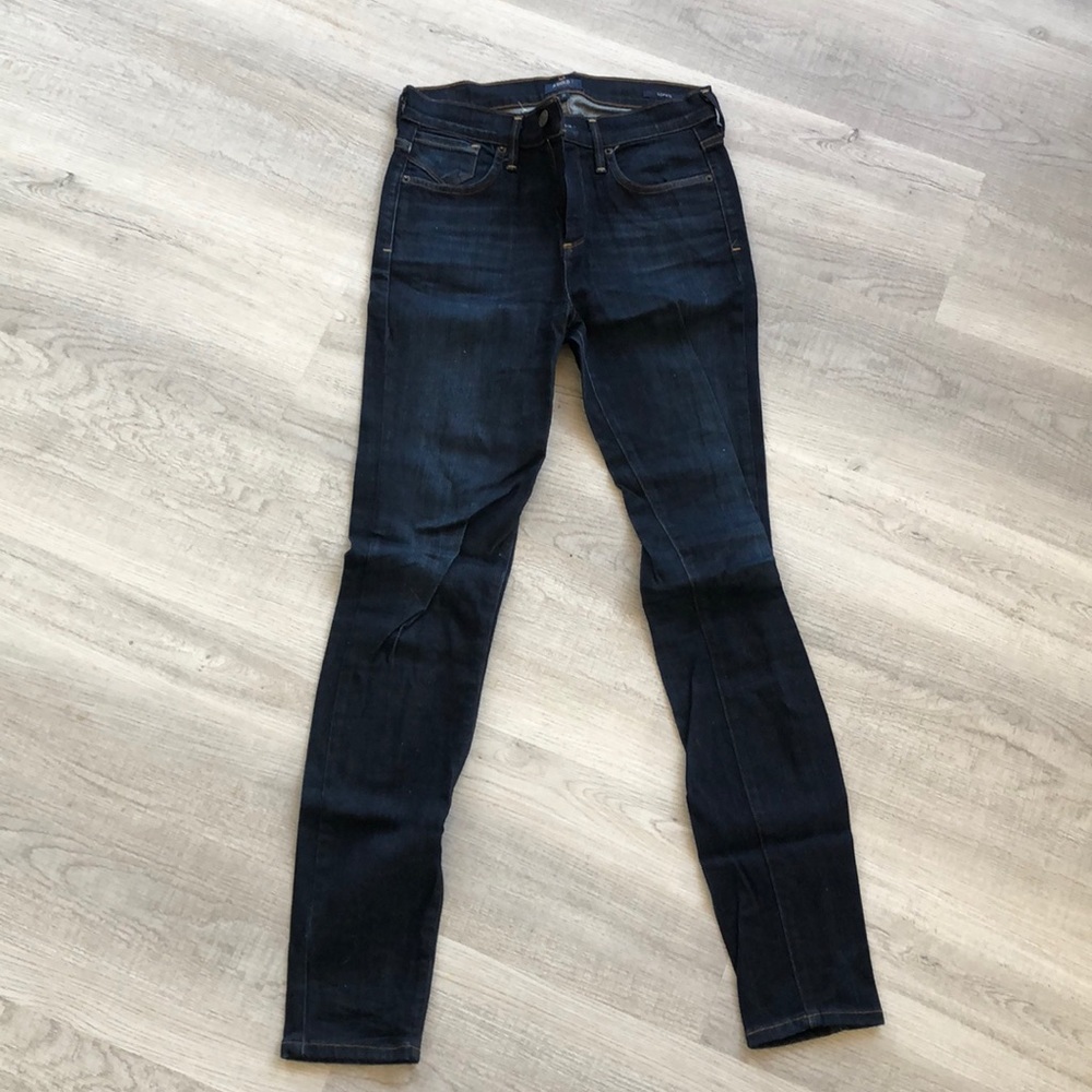 Dark skinny jeans